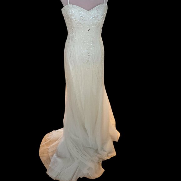 Soft by Rosa Clara beaded wedding gown or grad dress - Picture 1 of 10